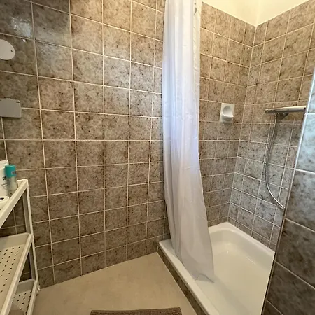 Kreuttal * Hautzendorf